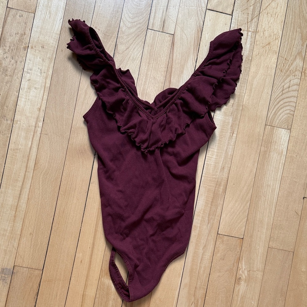 Wilfred Burgundy Ruffled Bodysuit